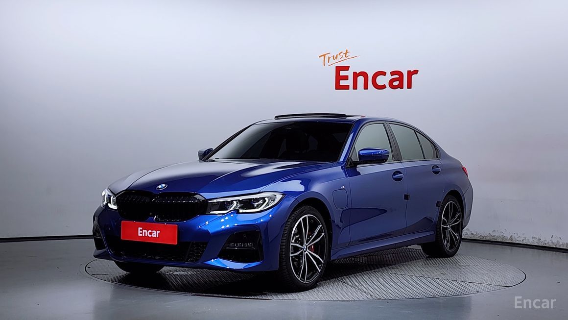 BMW 3 Series - фото 0