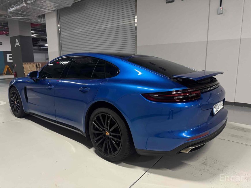 Porsche Panamera - фото 4