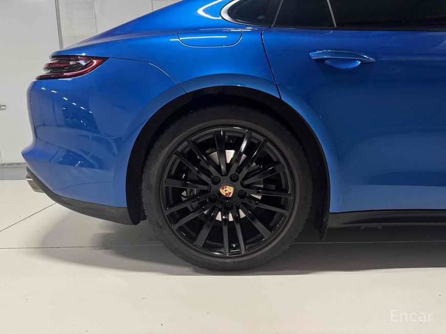 Porsche Panamera - фото 6