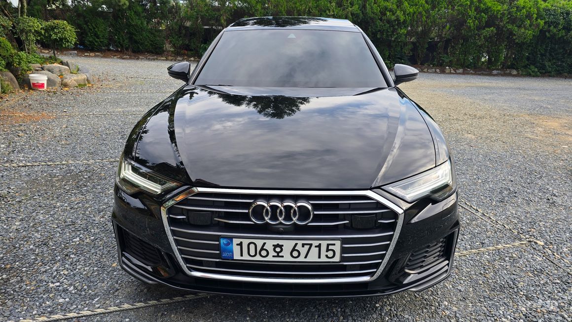 Audi A6 - фото 2