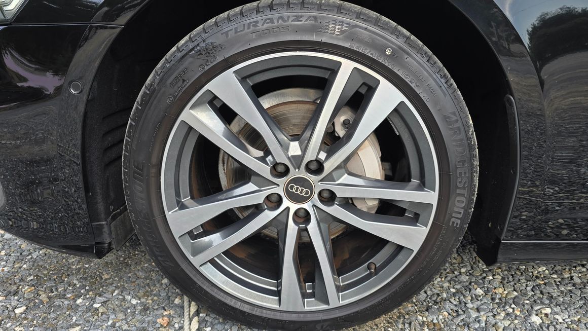 Audi A6 - фото 4