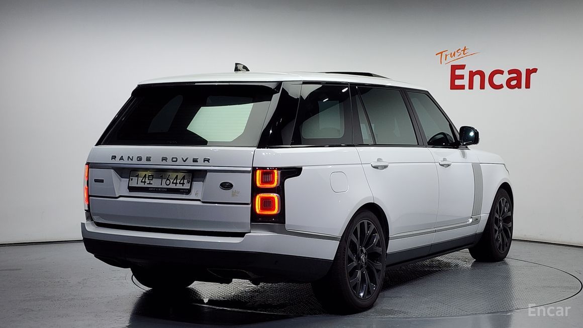 Land Rover Range - фото 1