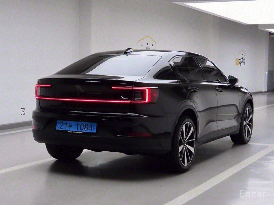 Polestar 2 - фото 3