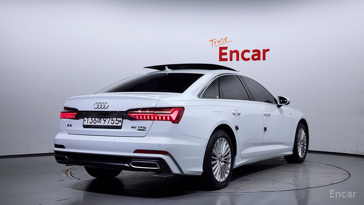 Audi A6 - фото 1