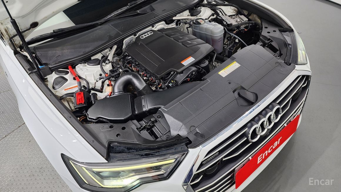 Audi A6 - фото 5