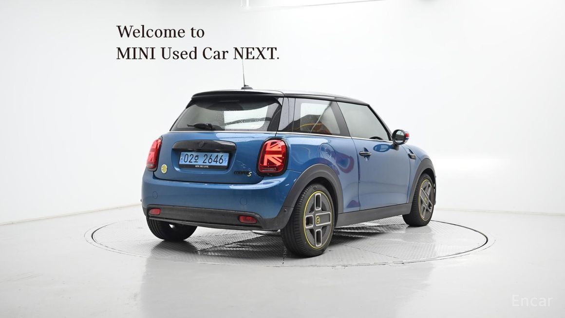 Mini Cooper - фото 1