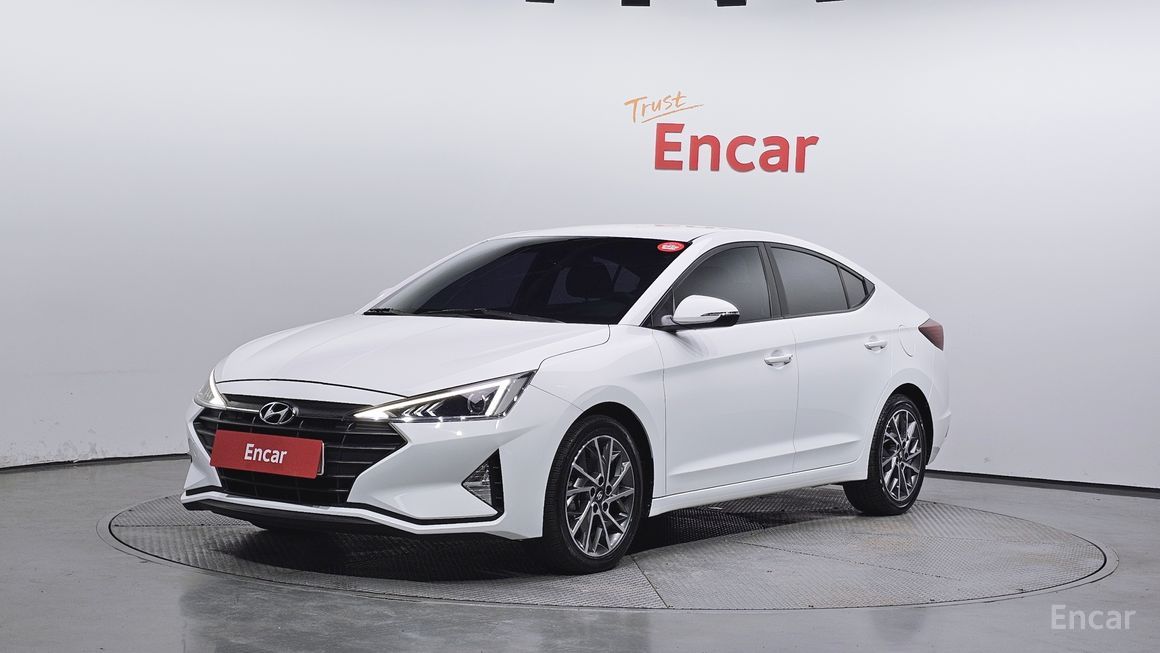 Hyundai Avante - фото 0