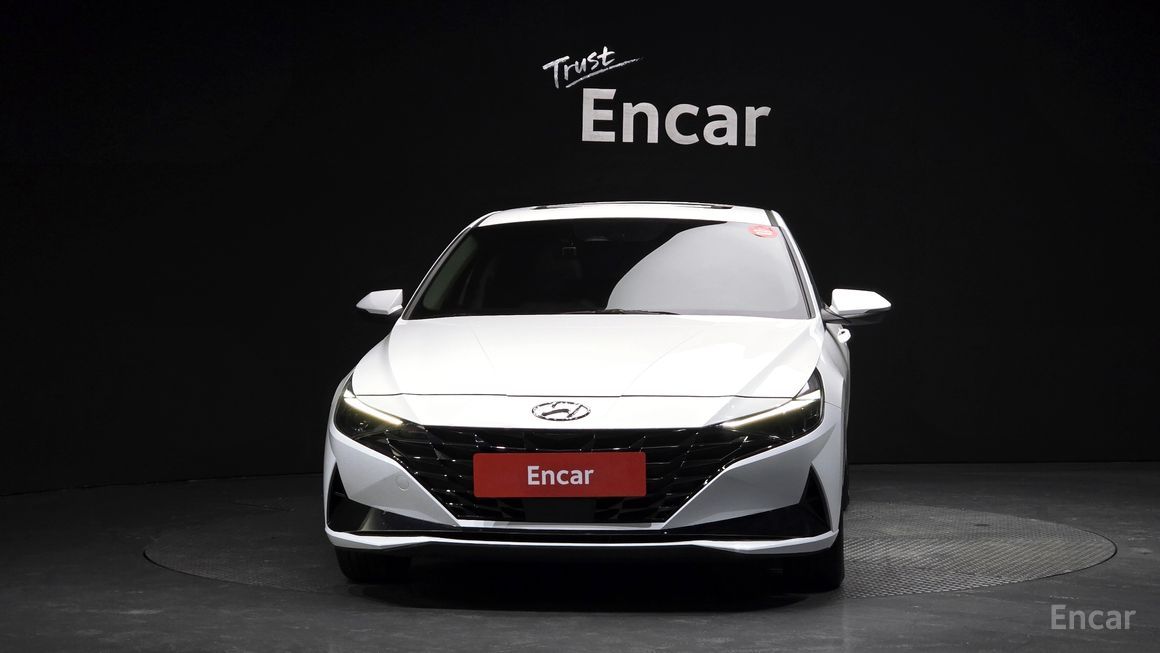 Hyundai Avante - фото 2