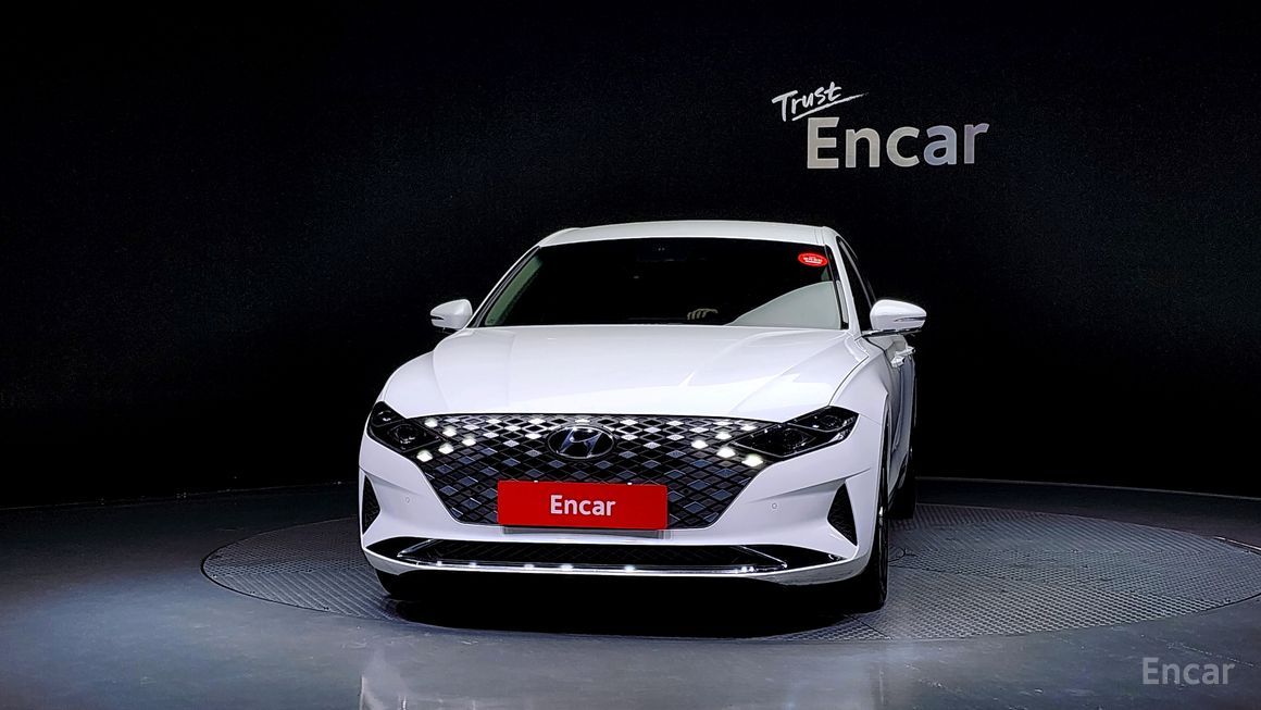 Hyundai Grandeur - фото 2