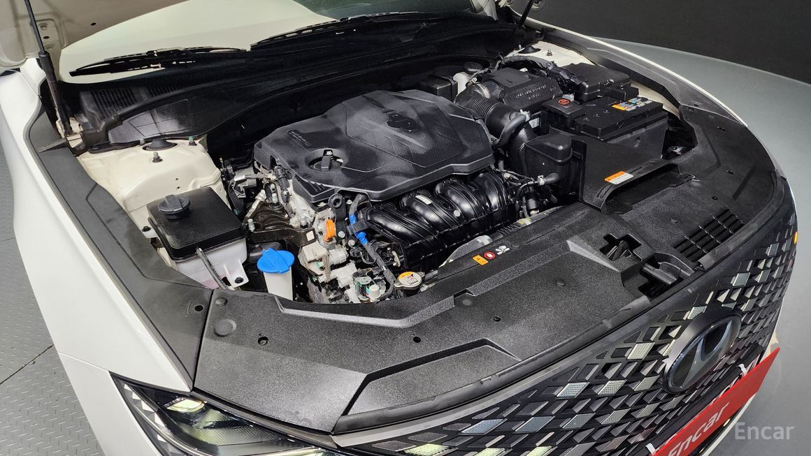 Hyundai Grandeur - фото 5