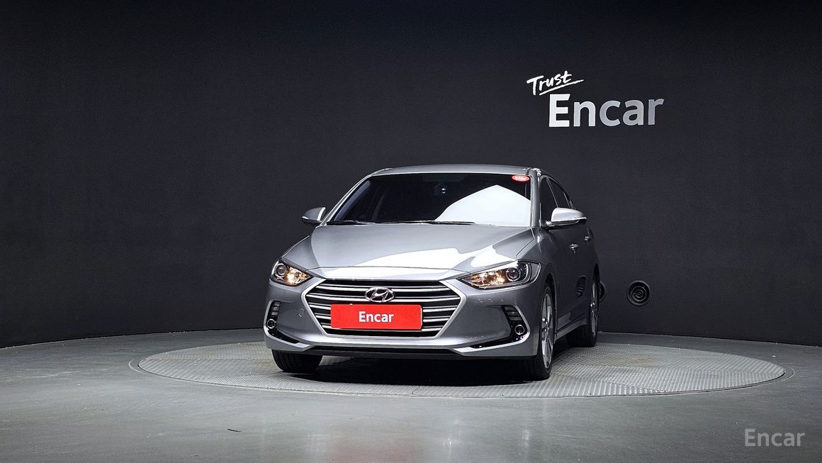 Hyundai Avante - фото 2
