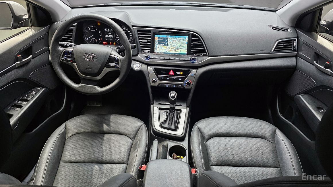 Hyundai Avante - фото 6
