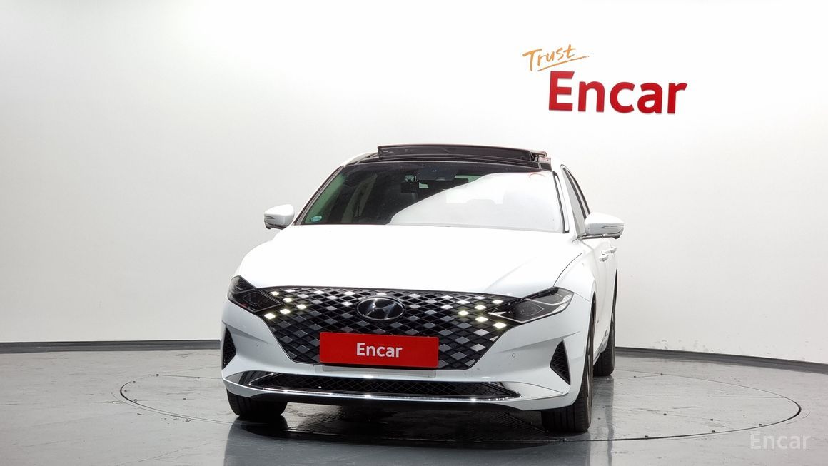 Hyundai Grandeur - фото 2