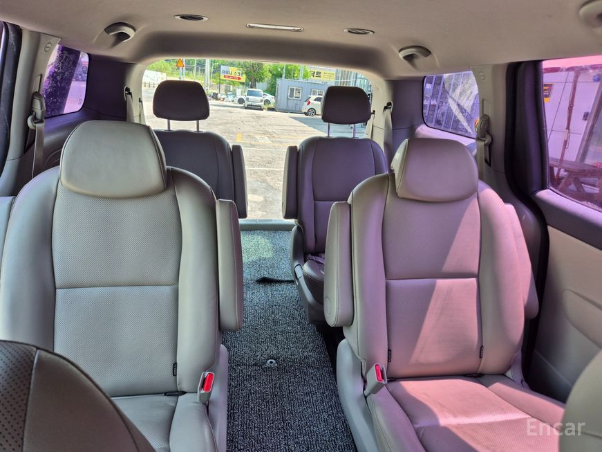 Kia Carnival - фото 6