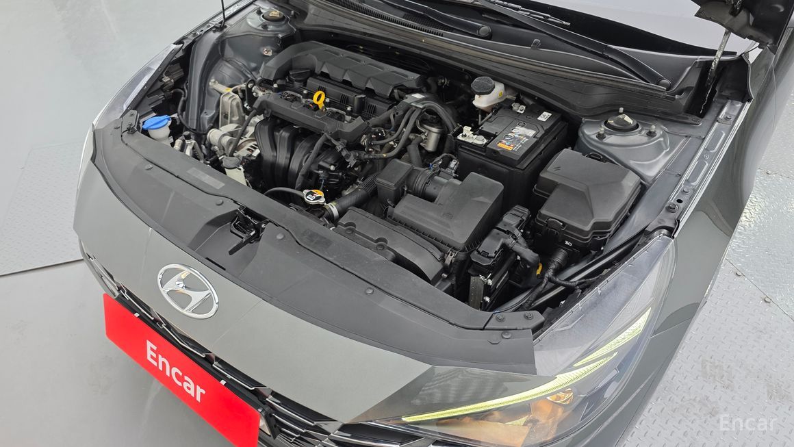 Hyundai Avante - фото 5