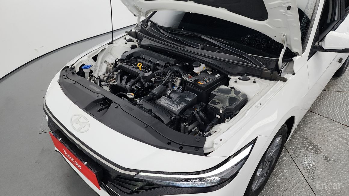 Hyundai Avante - фото 5