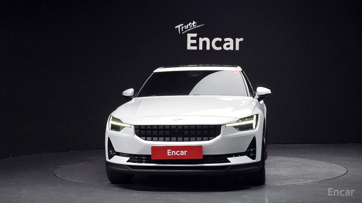 Polestar 2 - фото 2