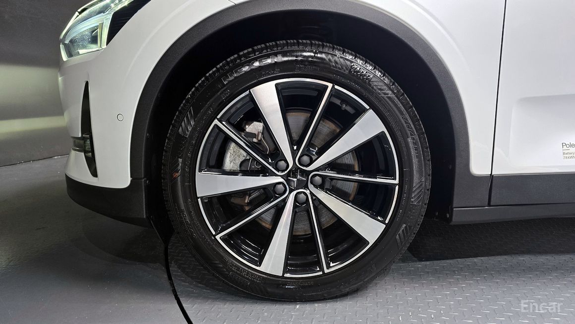 Polestar 2 - фото 4