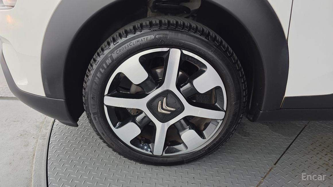 Citroen / DS C4 Cactus - фото 4