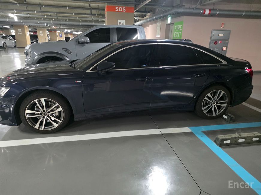 Audi A6 - фото 3