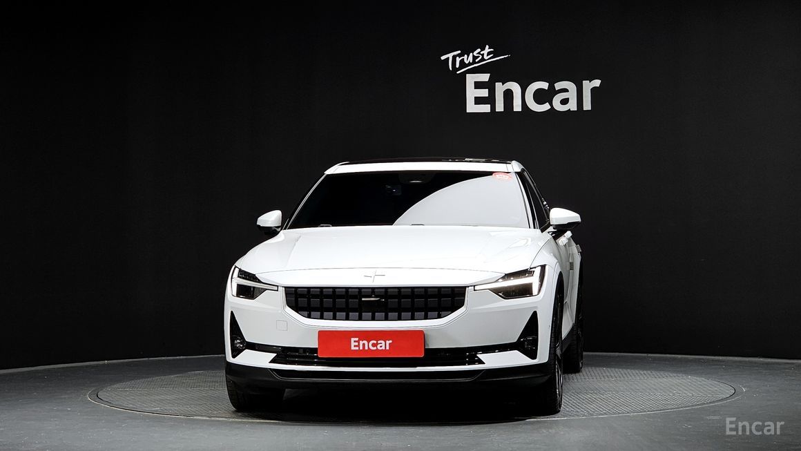 Polestar 2 - фото 2