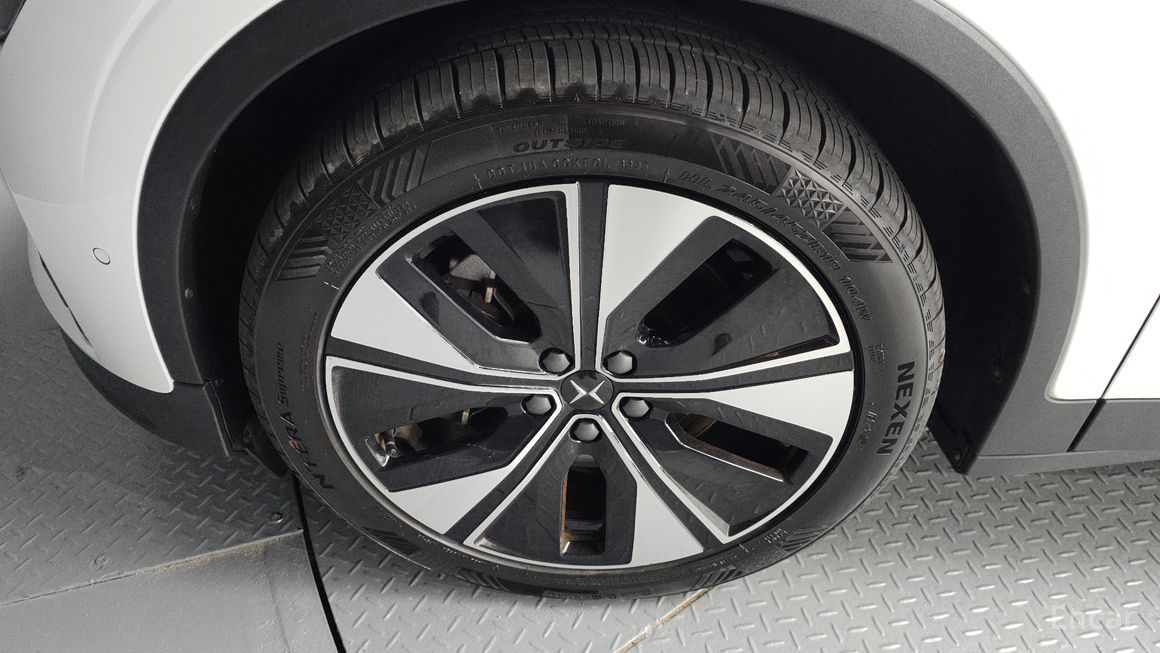 Polestar 2 - фото 4