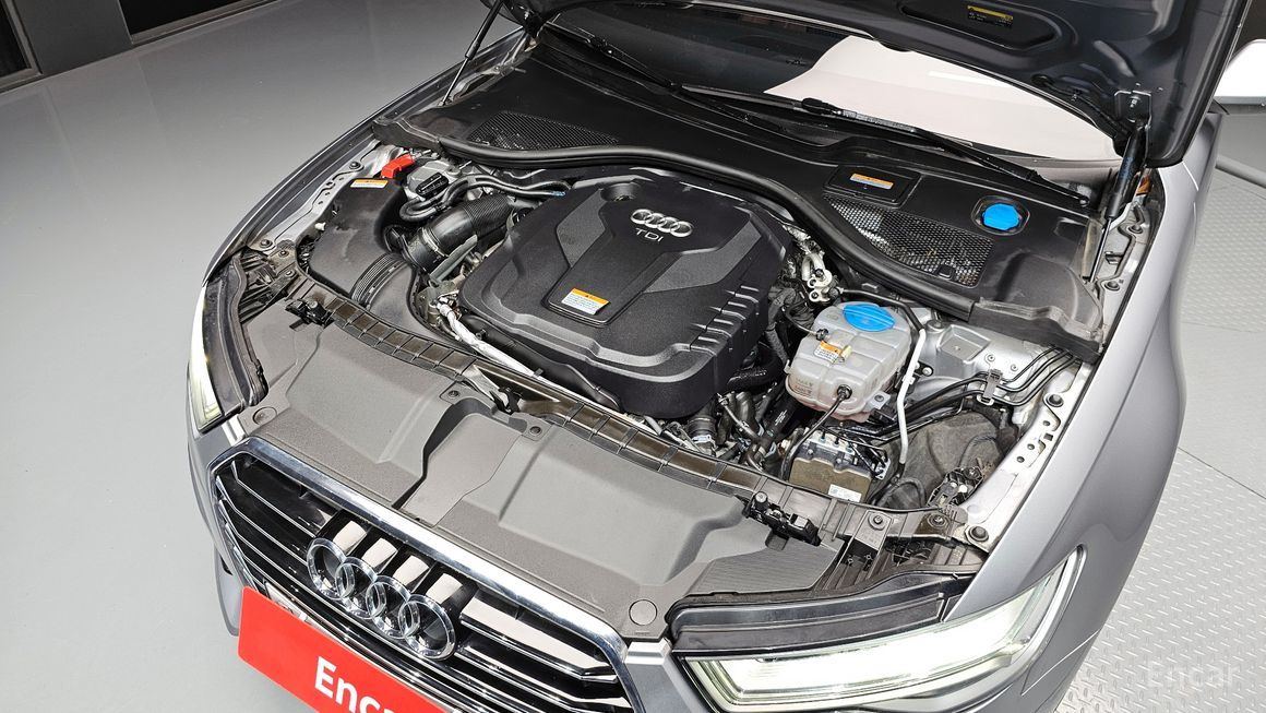 Audi A6 - фото 5