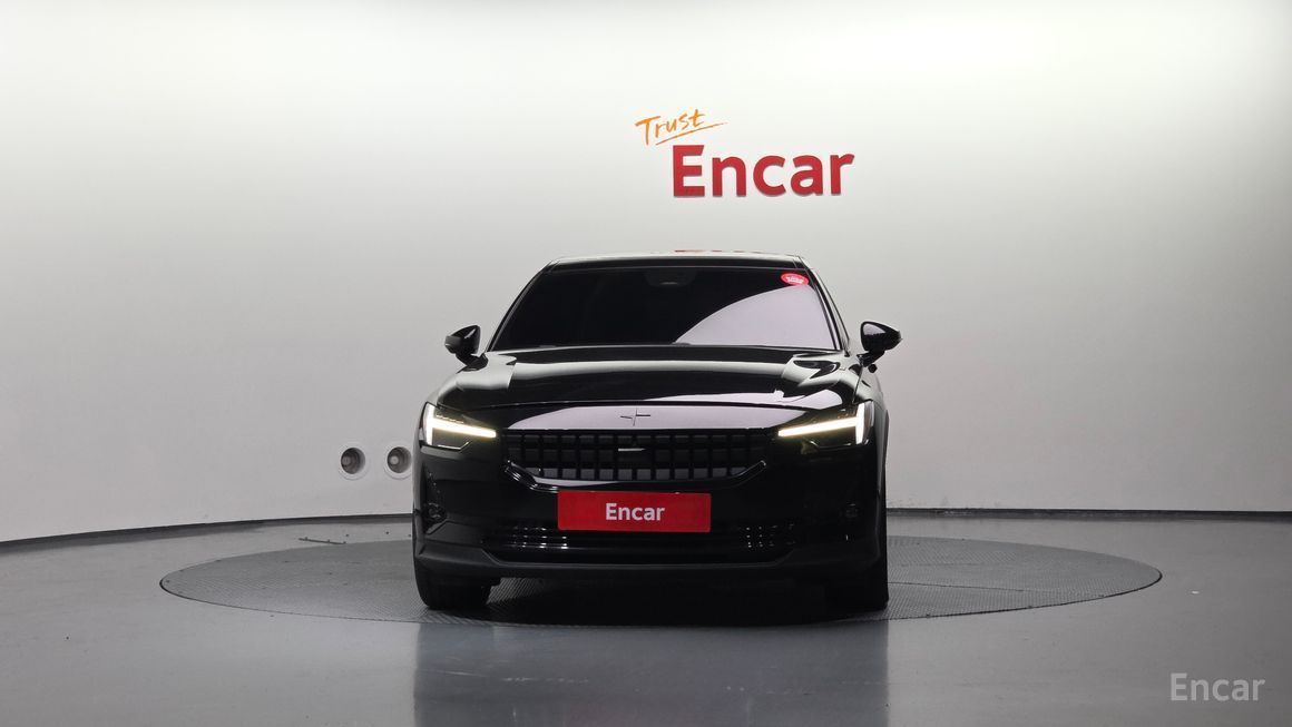 Polestar 2 - фото 2