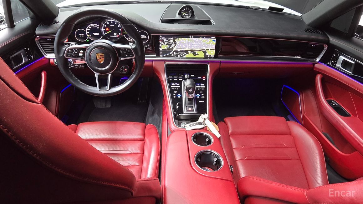 Porsche Panamera - фото 6
