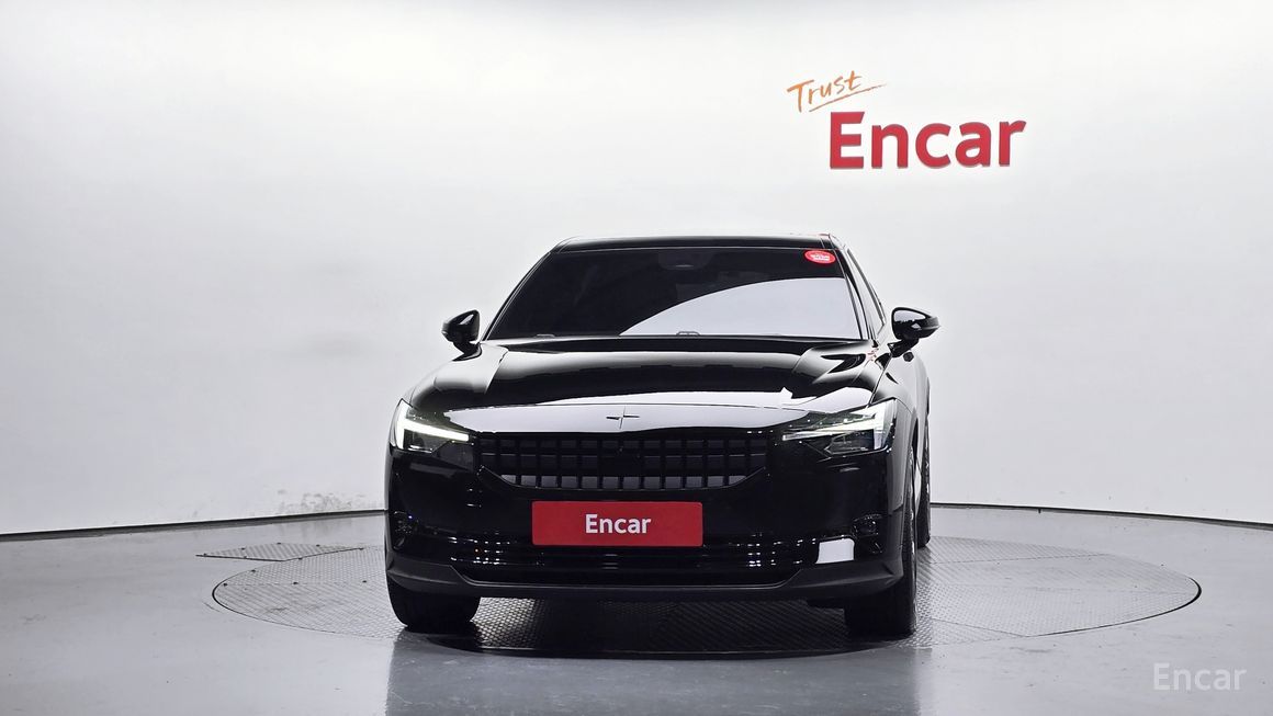 Polestar 2 - фото 2