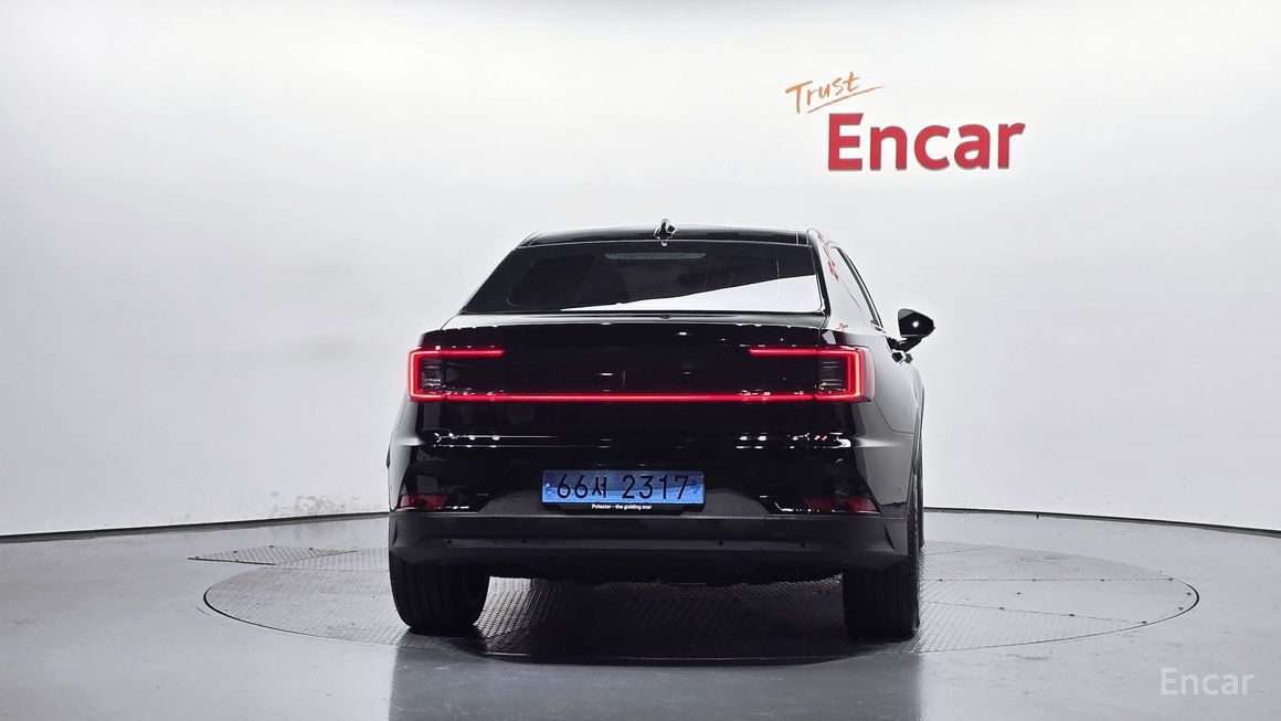 Polestar 2 - фото 3