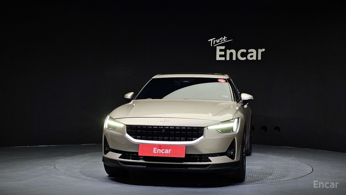 Polestar 2 - фото 2