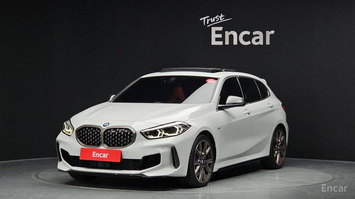 BMW 1 Series - фото 0