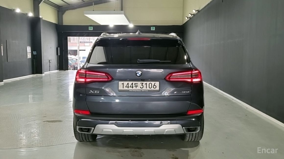 BMW X5 - фото 3