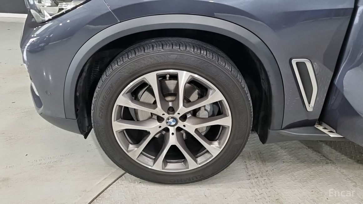 BMW X5 - фото 4