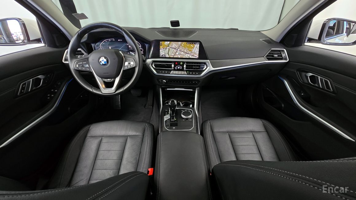 BMW 3 Series - фото 6
