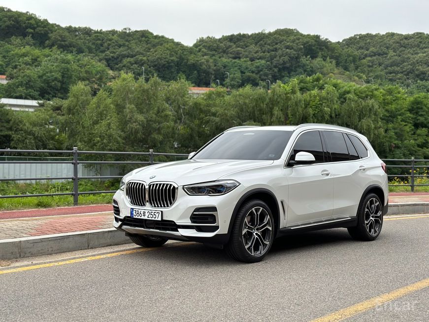 BMW X5 - фото 0