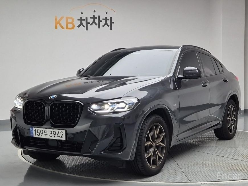 BMW X4 - фото 0