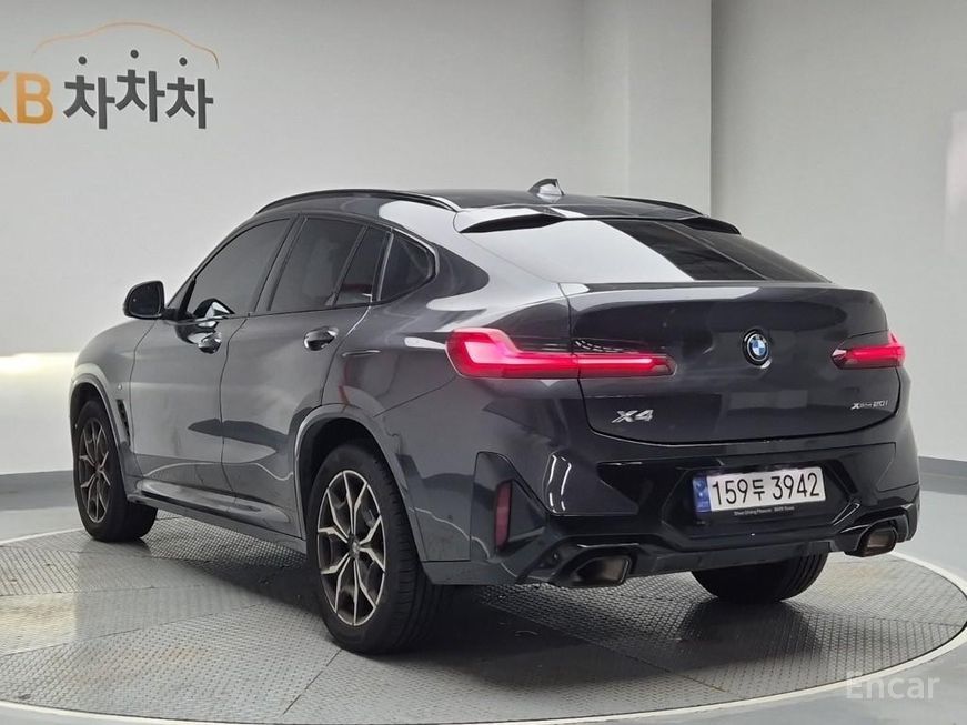 BMW X4 - фото 1