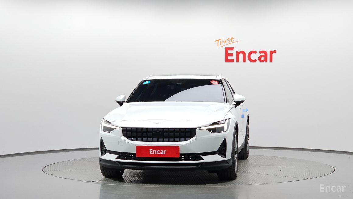 Polestar 2 - фото 2
