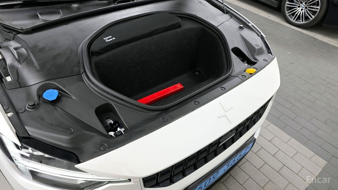 Polestar 2 - фото 5