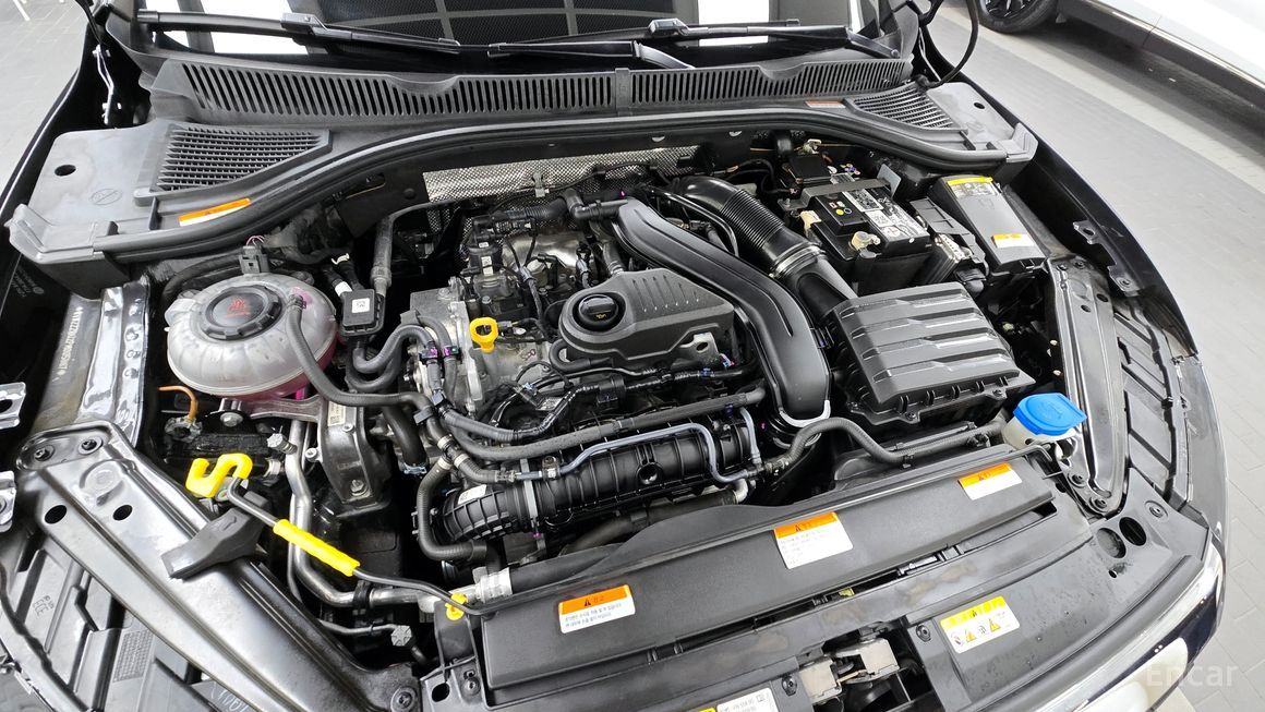 Volkswagen Jetta - фото 5