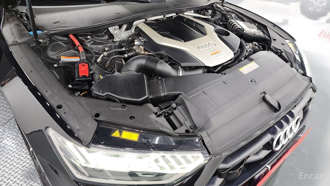 Audi A7 - фото 5