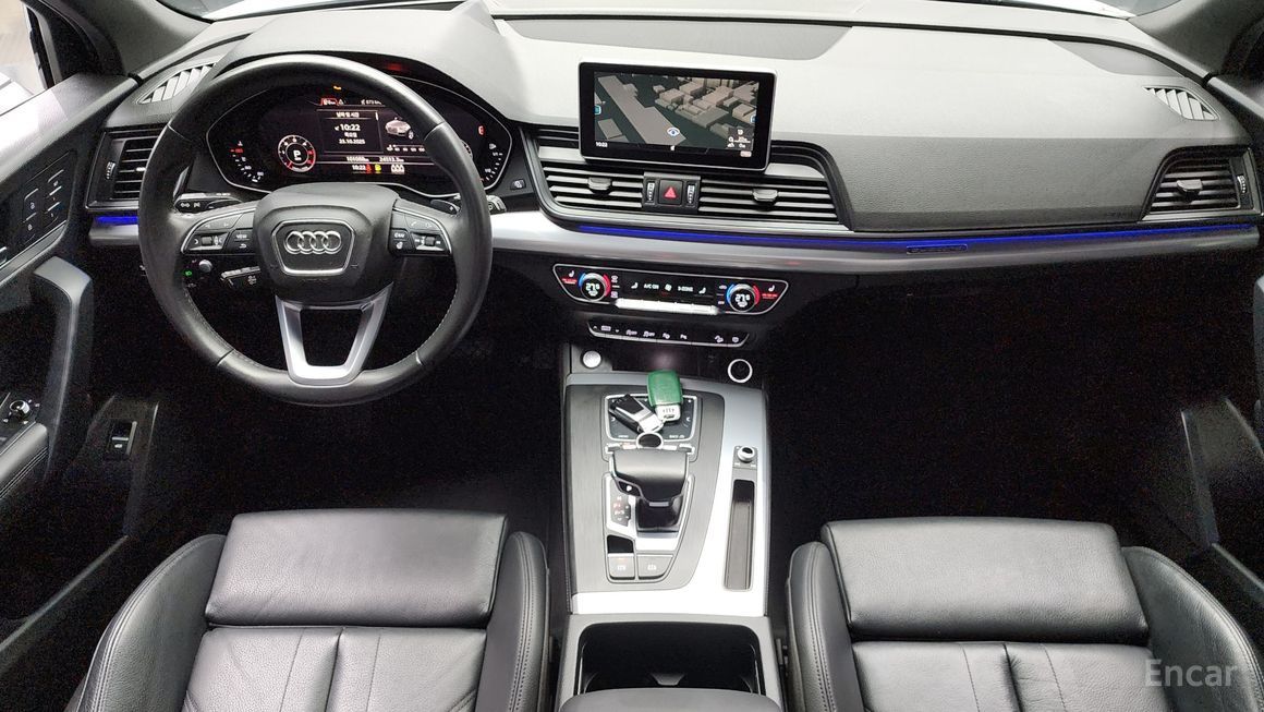 Audi Q5 - фото 6