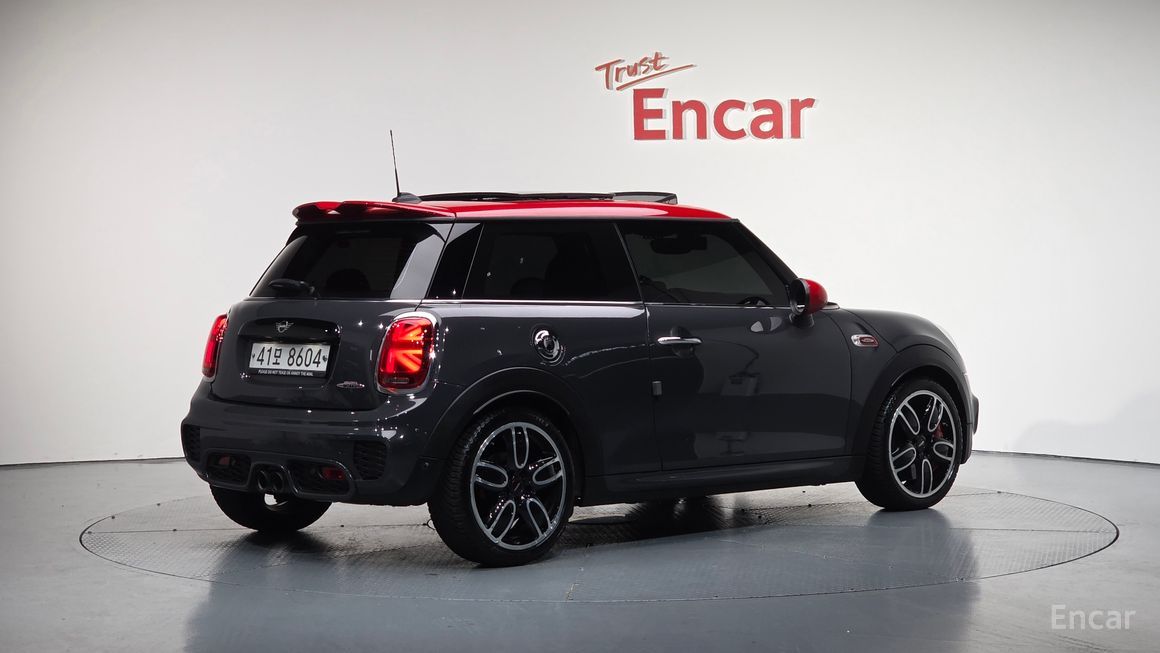 Mini Cooper - фото 1