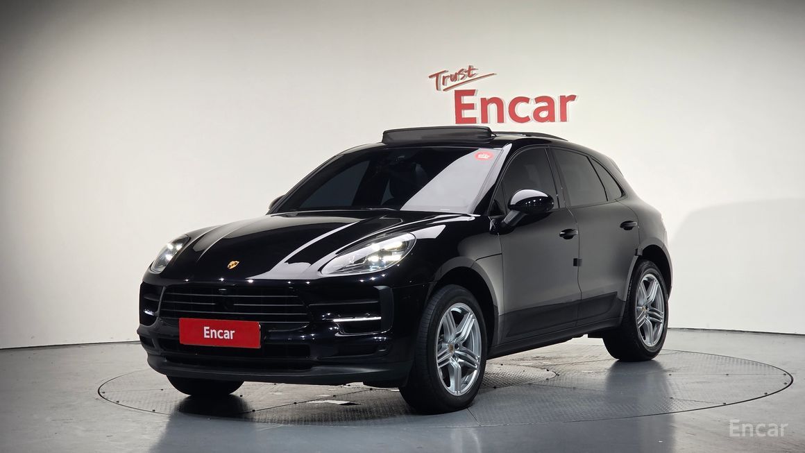 Porsche Macan - фото 0