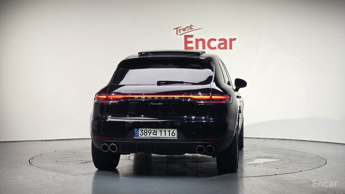 Porsche Macan - фото 3