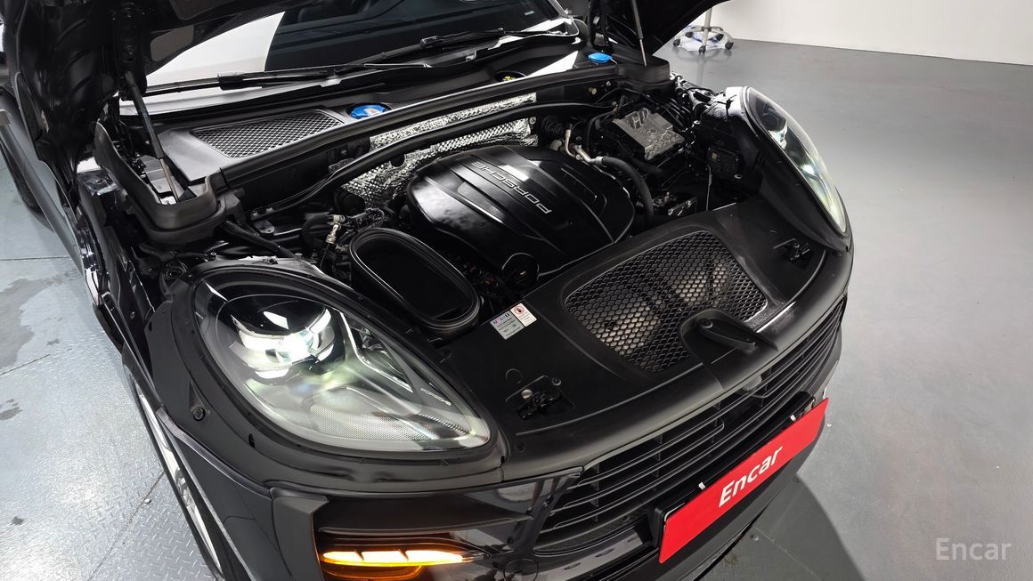 Porsche Macan - фото 5