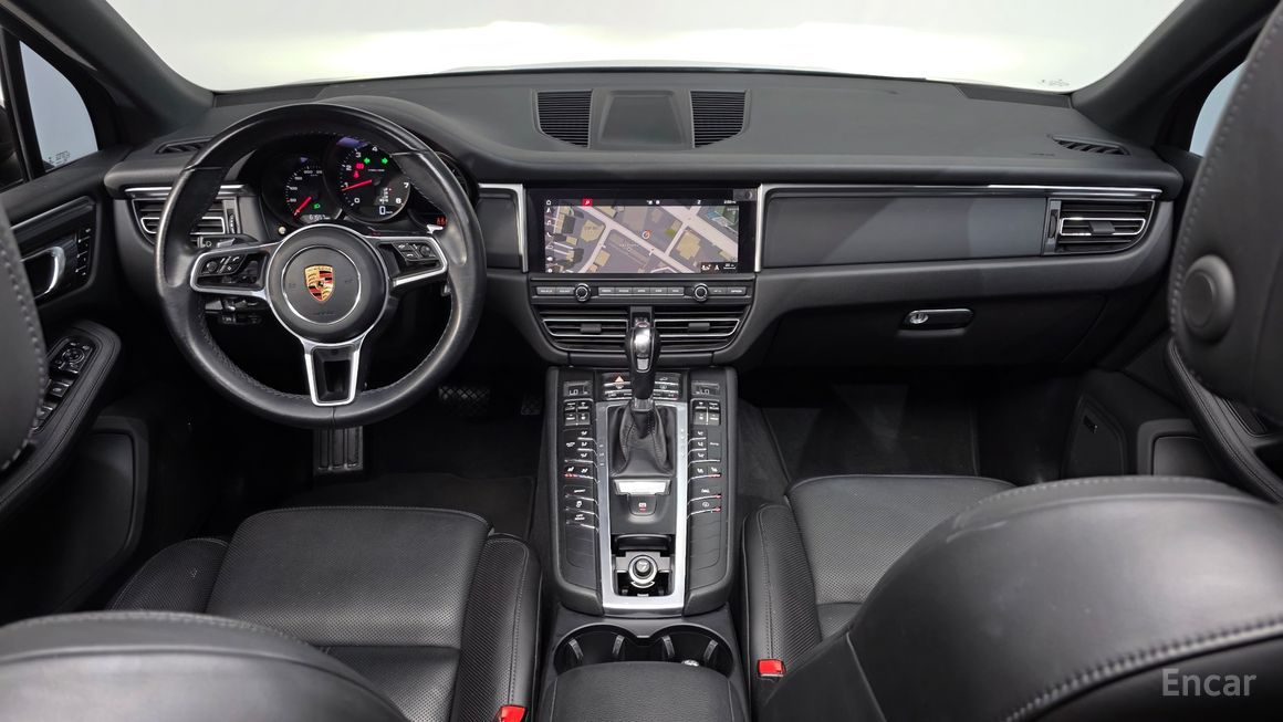 Porsche Macan - фото 6