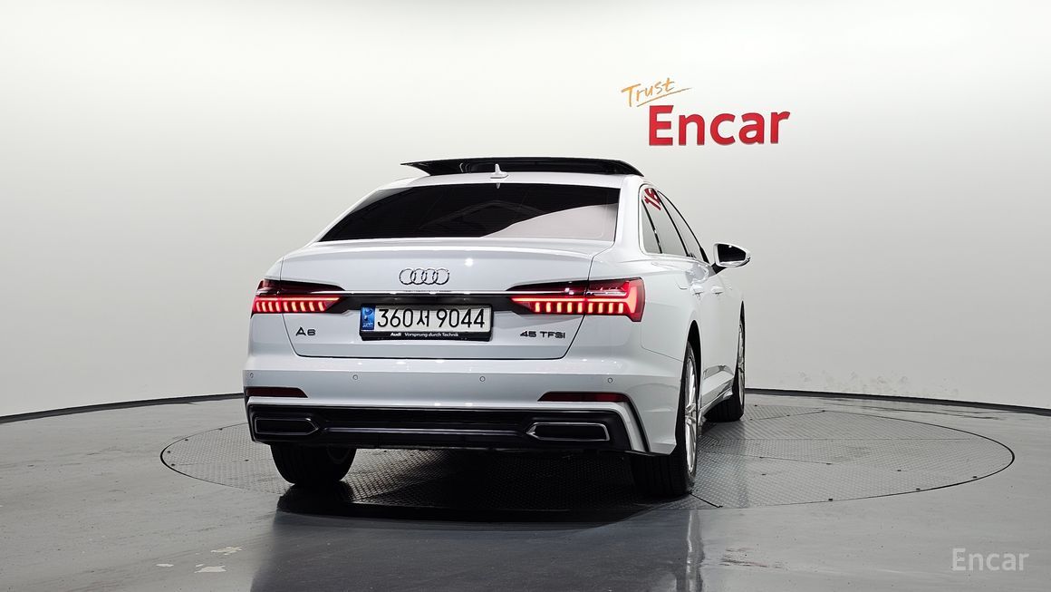 Audi A6 - фото 3